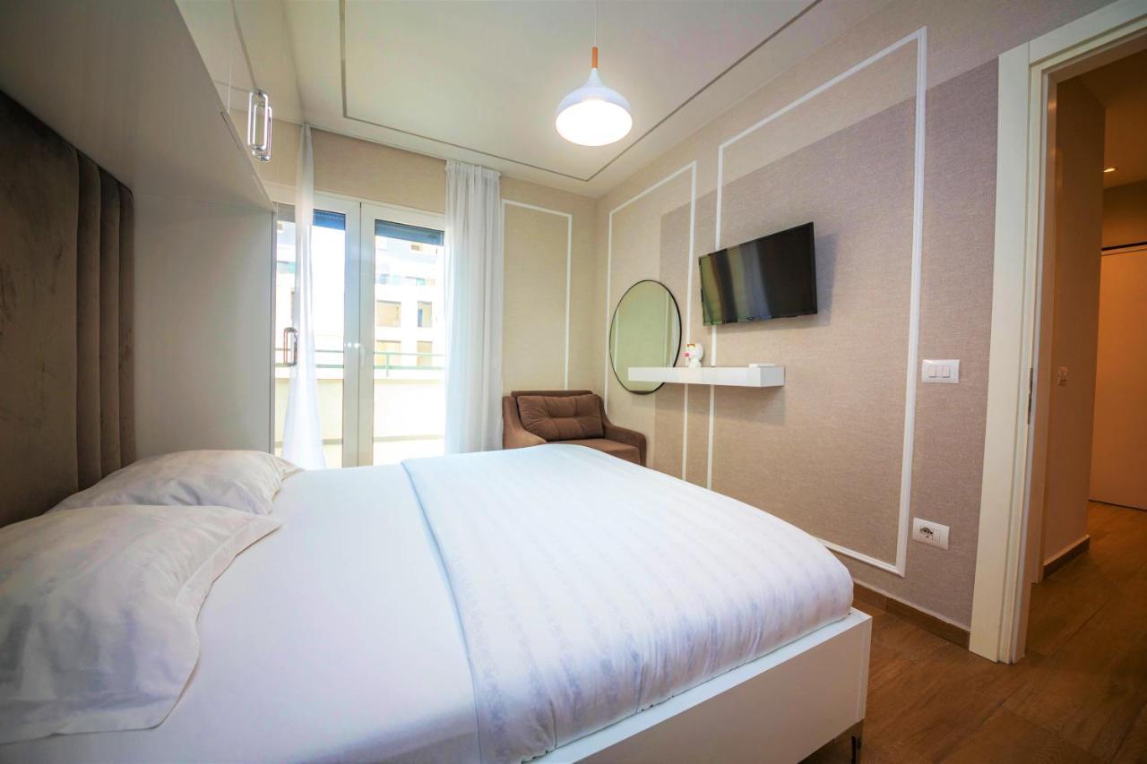 Green Terrace Apartment 4 Tirana Exteriör bild